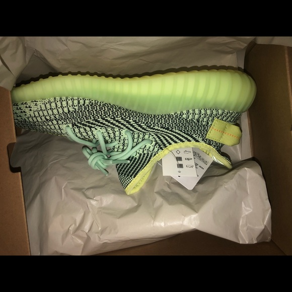 Adidas Yeezys Bost 350 v2 (Yeezreel) - Picture 2 of 3